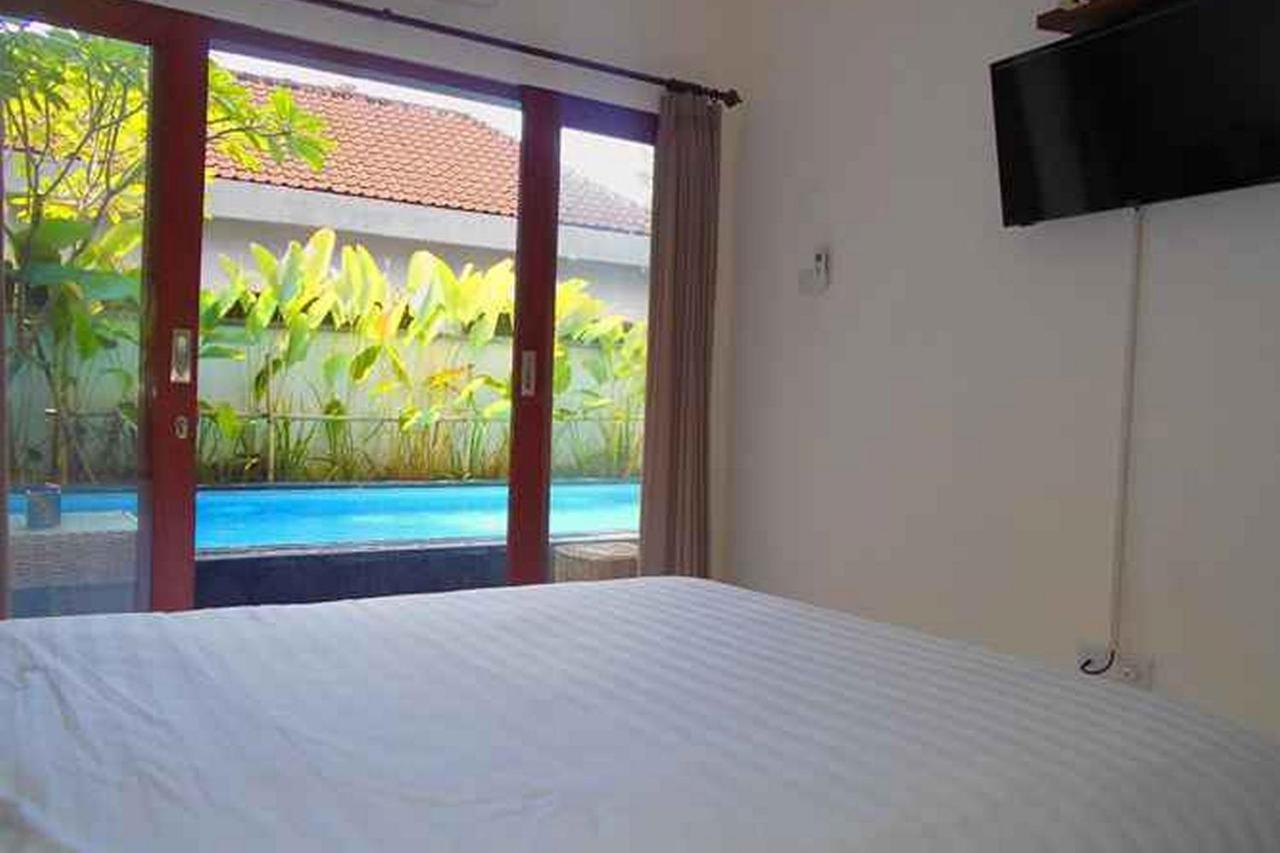 Reddoorz At Kerobokan Seminyak 2 Kültér fotó