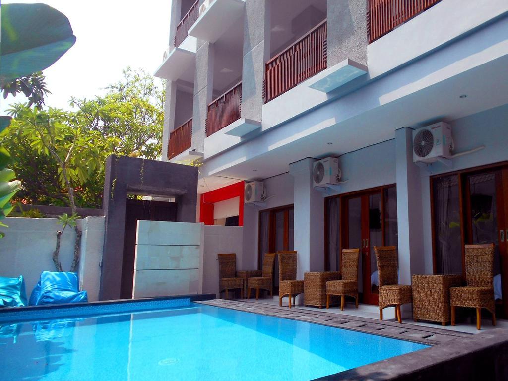 Reddoorz At Kerobokan Seminyak 2 Kültér fotó