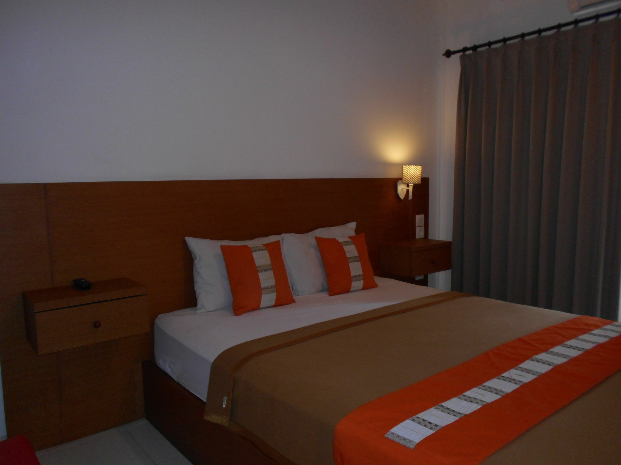 Reddoorz At Kerobokan Seminyak 2 Kültér fotó