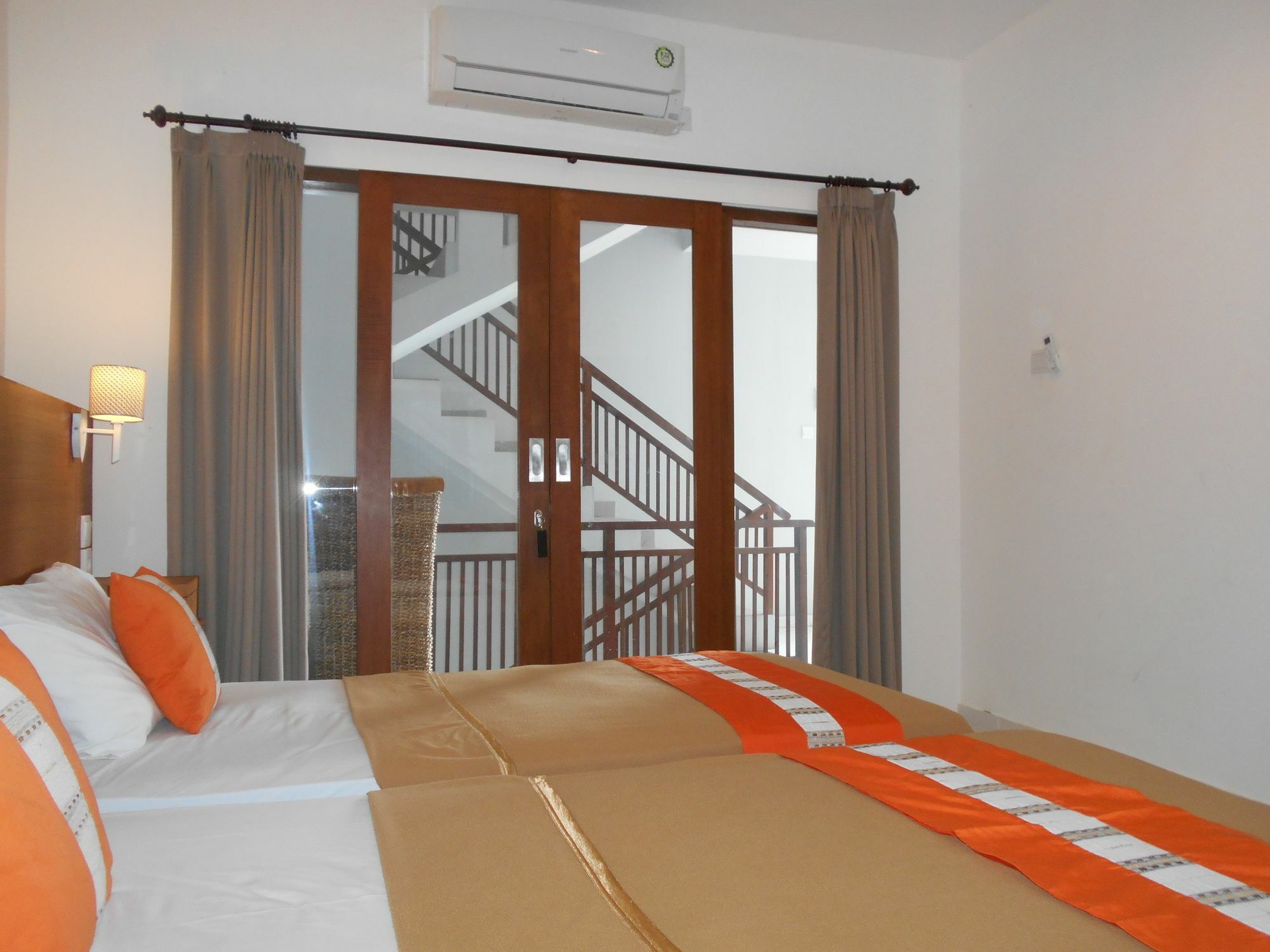 Reddoorz At Kerobokan Seminyak 2 Kültér fotó