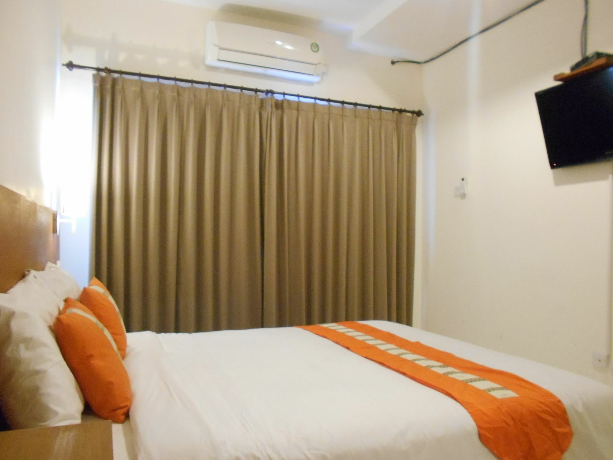 Reddoorz At Kerobokan Seminyak 2 Kültér fotó