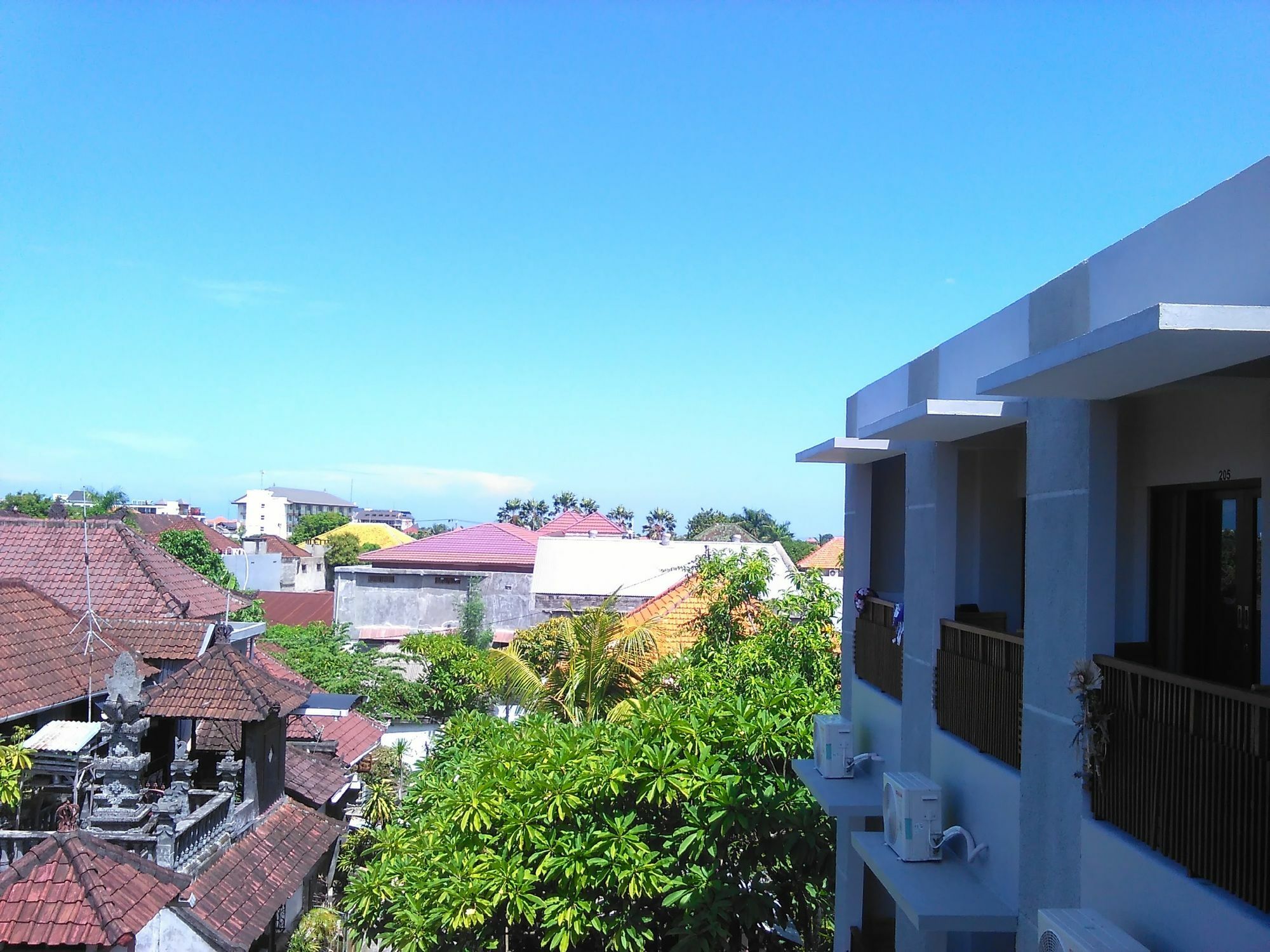 Reddoorz At Kerobokan Seminyak 2 Kültér fotó